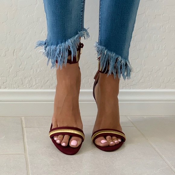 Red Wine Golden Embroidery High Heel Chic Sandal - Picture 3 of 7